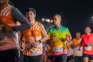 BIB: 20110
                            <button type="button" onclick="openModal(22983174)" class="btn btn-primary btn-sm float-right btn-popup" data-toggle="modal" data-target=".modal-high-quality">
                        <i class="fas fa-shopping-cart"></i> Add to Cart
                    </button>
                                            <button type="button" onclick="isThisMe(22983174, true)" class="btn btn-success btn-sm float-right btn-popup btn-isme hidden" data-toggle="tooltip" data-placement="bottom" title="นี่คือรูปของคุณใช่ไหม คลิกที่นี่เพื่อเอาเข้าอัลบั้ม">
                        <i class="fas fa-plus"></i> Add to album
                    </button>
                    <button type="button" onclick="isThisMe(22983174, false)" class="btn btn-warning btn-sm float-right btn-popup btn-isnotme hidden">
                        <i class="fas fa-ban"></i> Remove from album
                    </button>